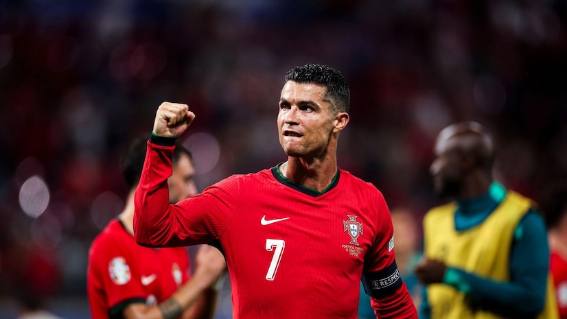 蒙特拉肩上 蒙特拉肩上